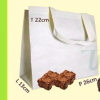 box bag manual 70gsm  26x22x13cm